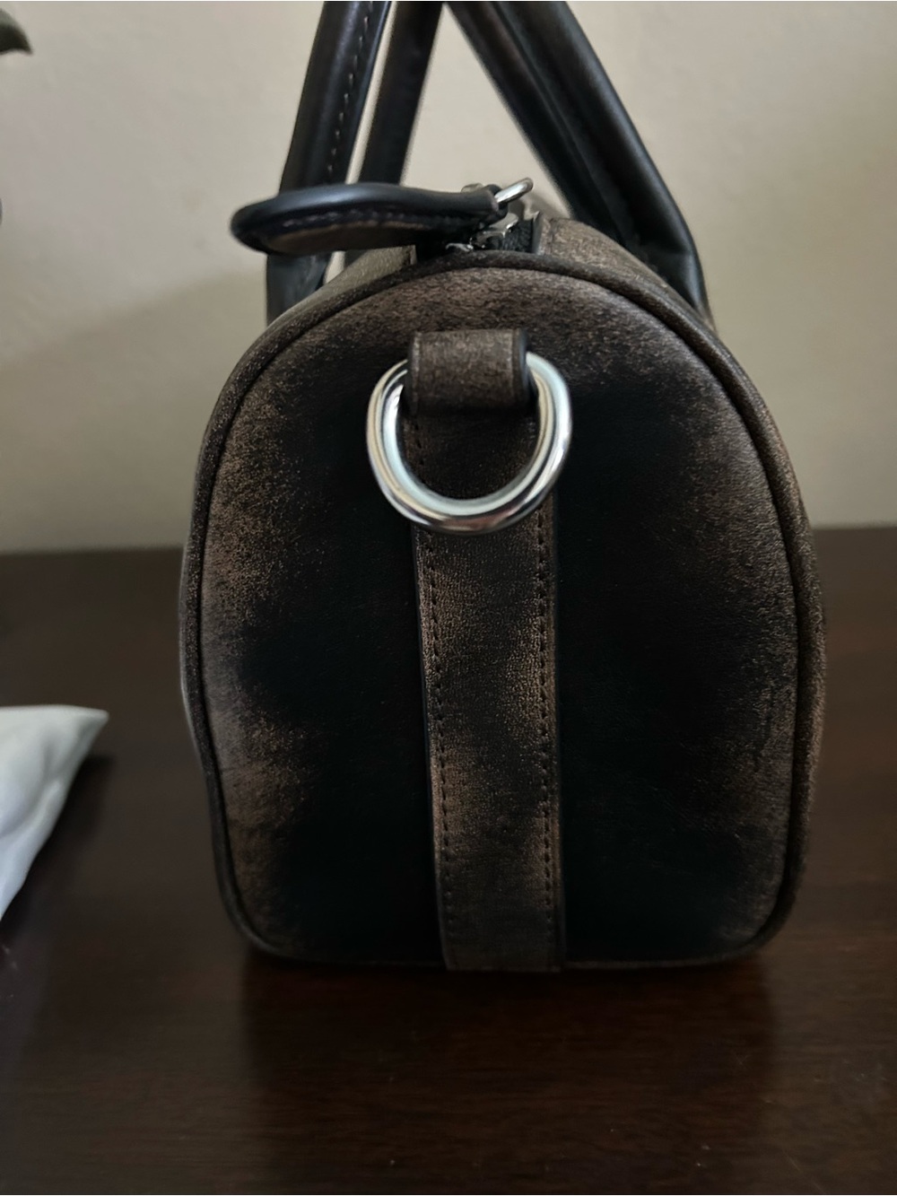 Coach Compass 25 Loved Leather bag - Picture 6 of 10